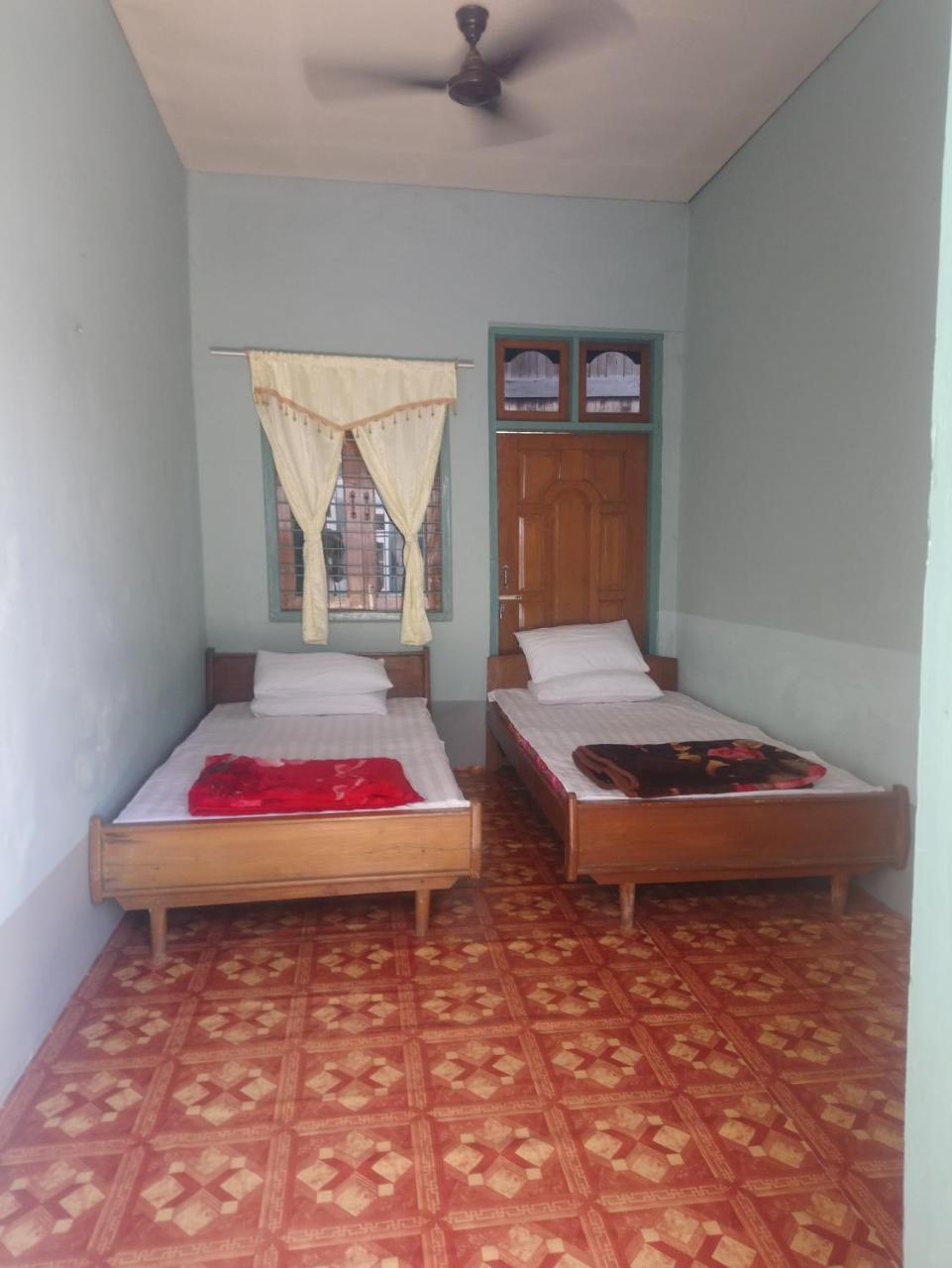Diamond Star Guest House نياونغ شوي المظهر الخارجي الصورة