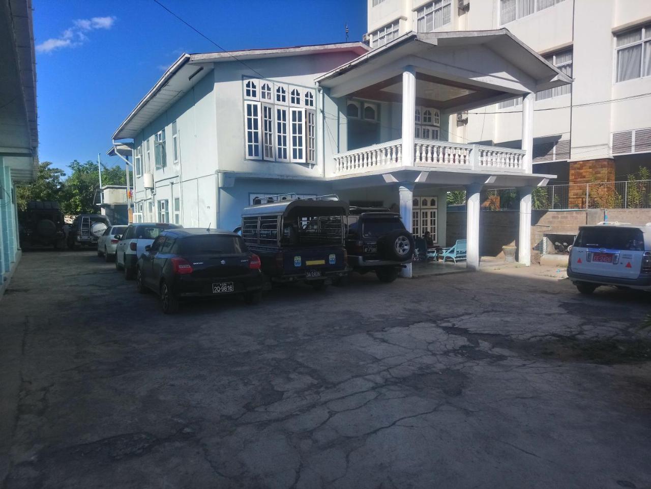 Diamond Star Guest House نياونغ شوي المظهر الخارجي الصورة