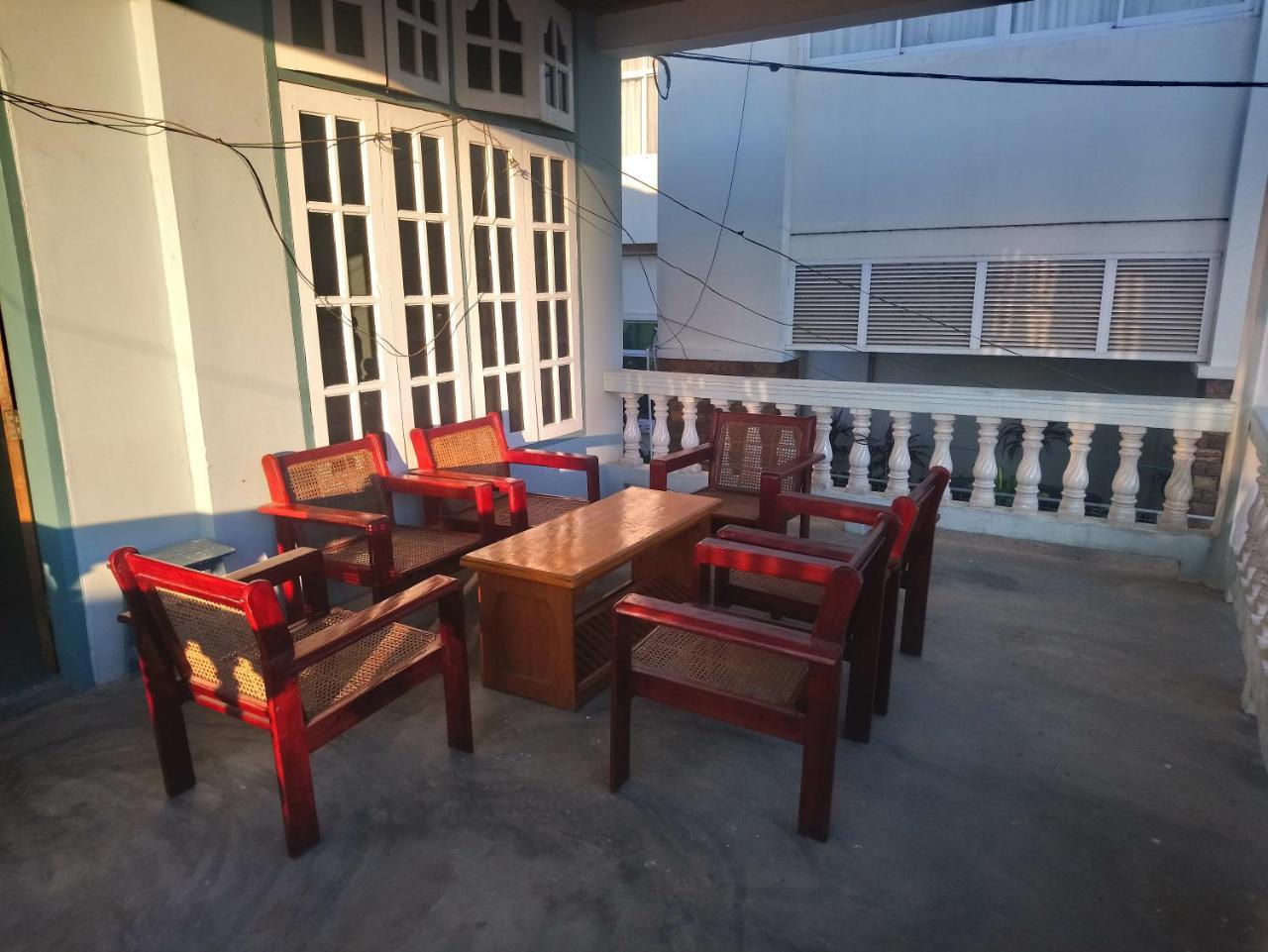 Diamond Star Guest House نياونغ شوي المظهر الخارجي الصورة